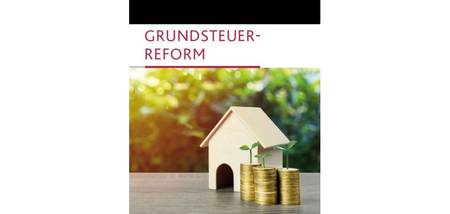 Bild mit Haus und Geldstapel